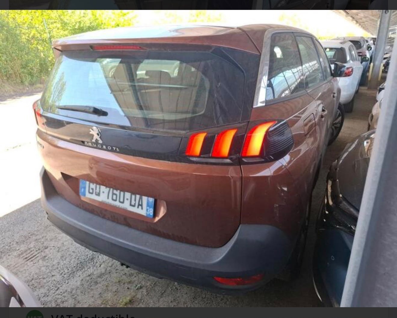 Peugeot 5008 Diesel Side View