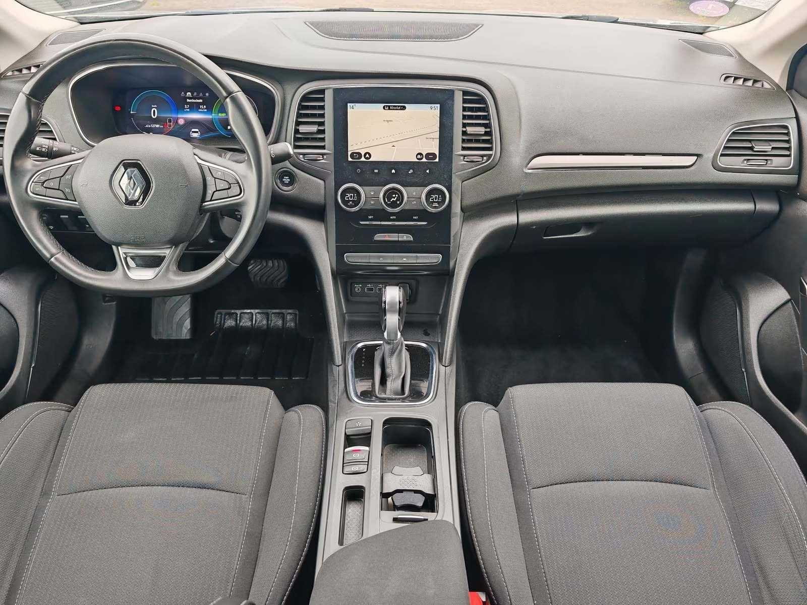 Renault Megane Plug-in Interior Cockpit